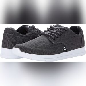 Cuater By Travis Matthew The Daily Knit Athletic Shoes Sneakers Men's 9 NWT